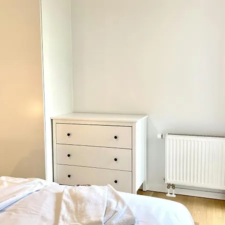 Spacious For 5 In Gellerupparken *